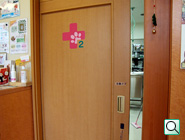 診察室への自動ドア